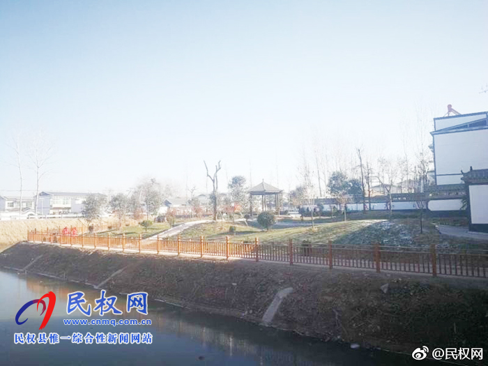 王莊寨鎮(zhèn)：黨建綜合主題公園廣場 黨員教育有了新“陣地”