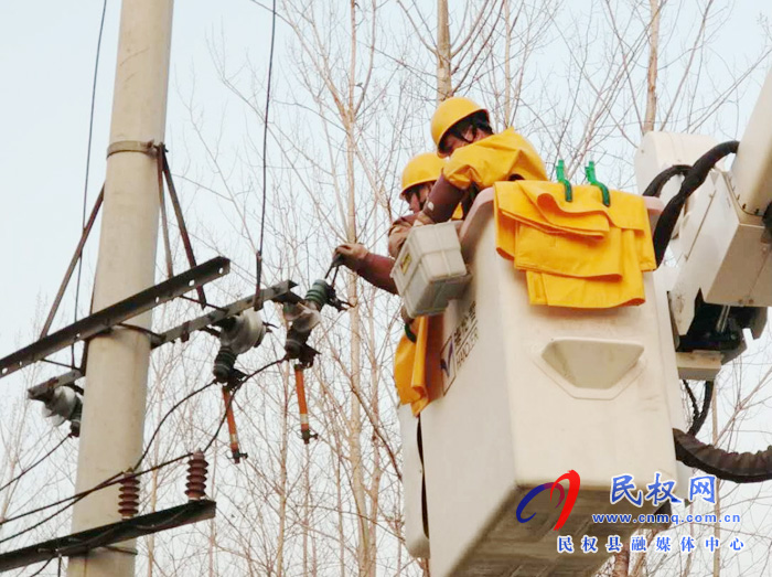 民權(quán)縣電力公司：做好春耕生產(chǎn)“電騾子”