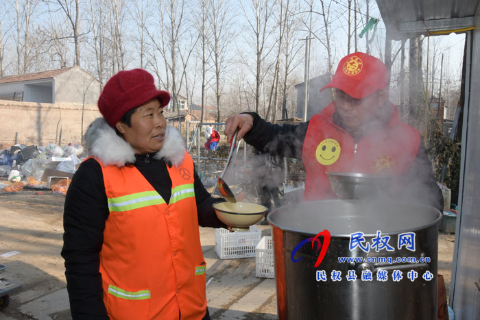 人和鎮(zhèn)：愛心餃子傳真情，志愿服務(wù)暖人心