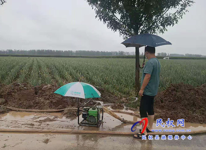 王橋鎮(zhèn)開展雨后隱患排查和排澇工作