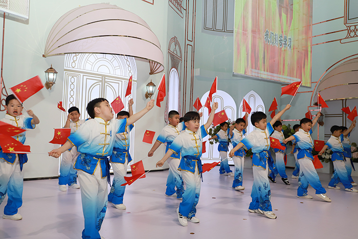 民東愛嬰托育中心舉辦喜迎“六一”暨五周年感恩回饋活動