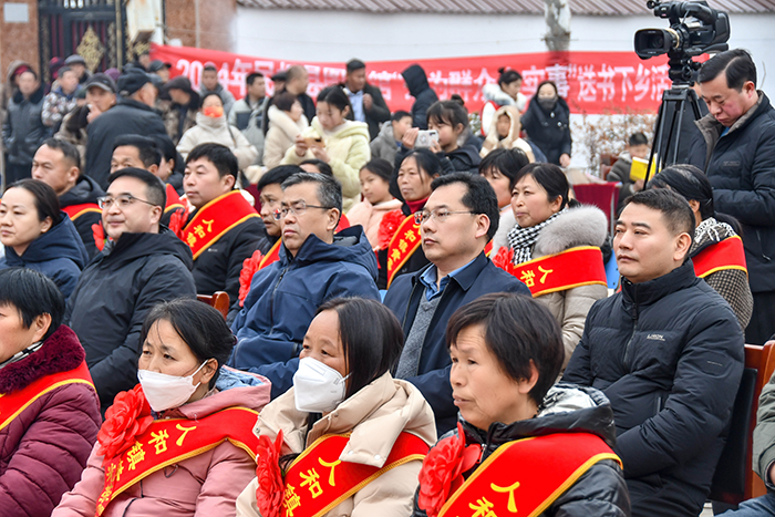 民權(quán)縣人和鎮(zhèn)：歡歌迎新春 笑語慶豐年